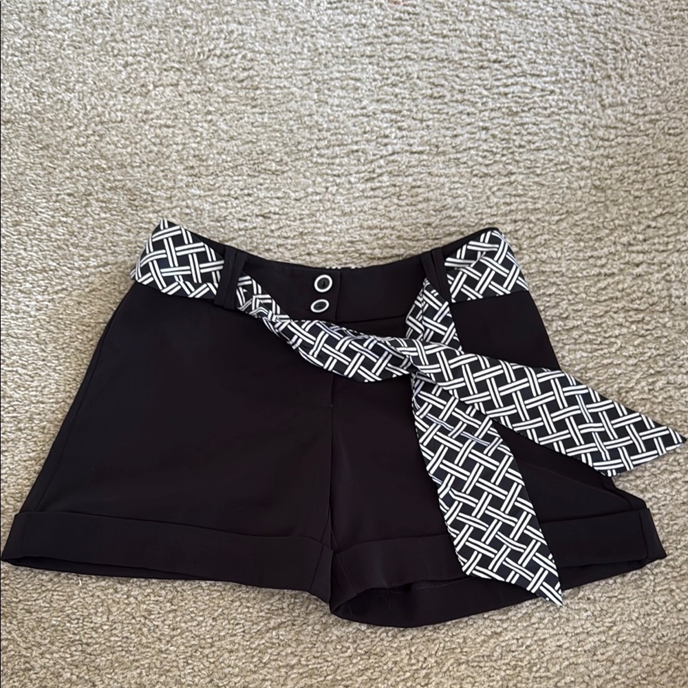 White House Black Market Stylish Black Women's Shorts with Patterned Belt